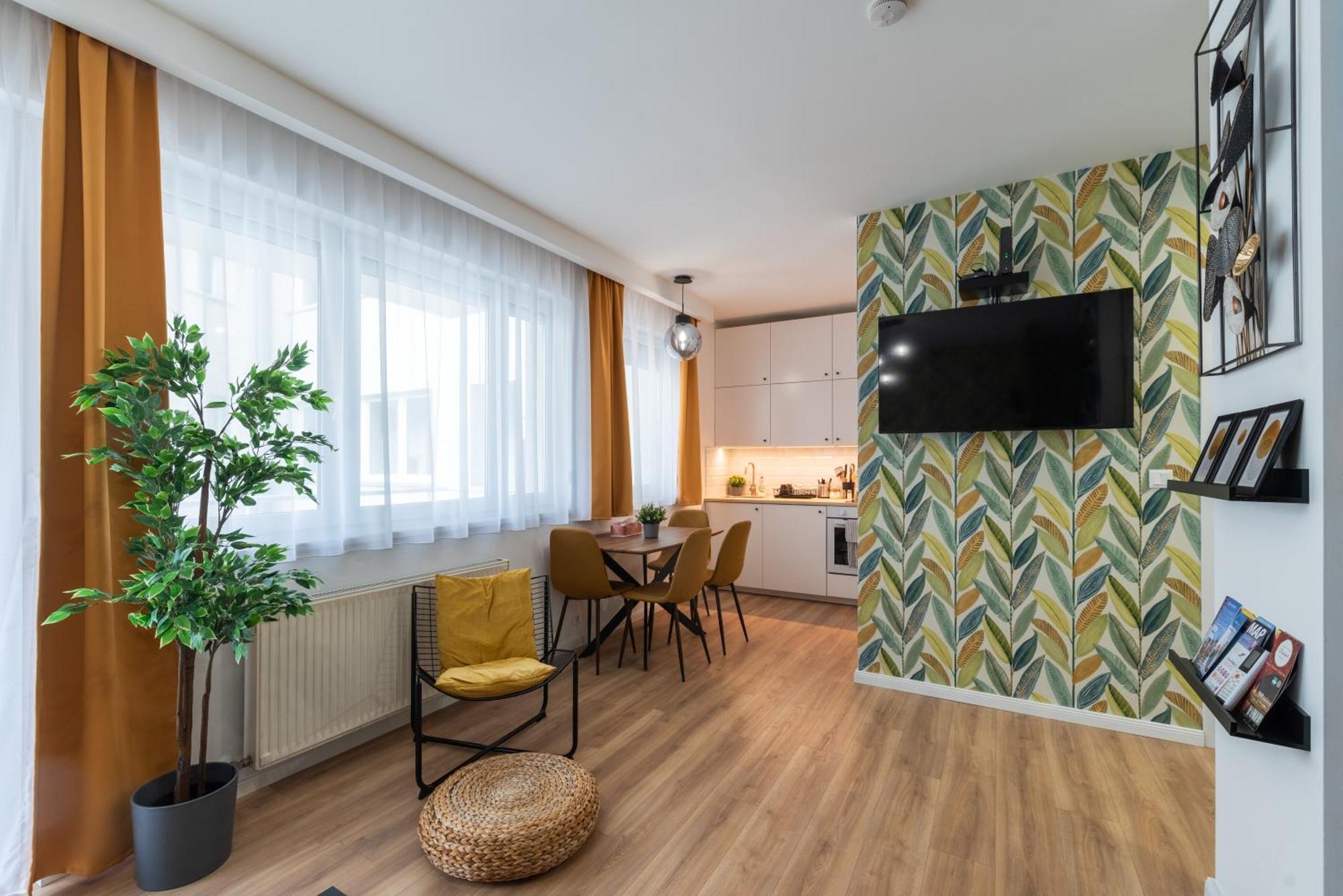 Appartamento Party & Chill - Downtown Center With Big Balcony And Ac *