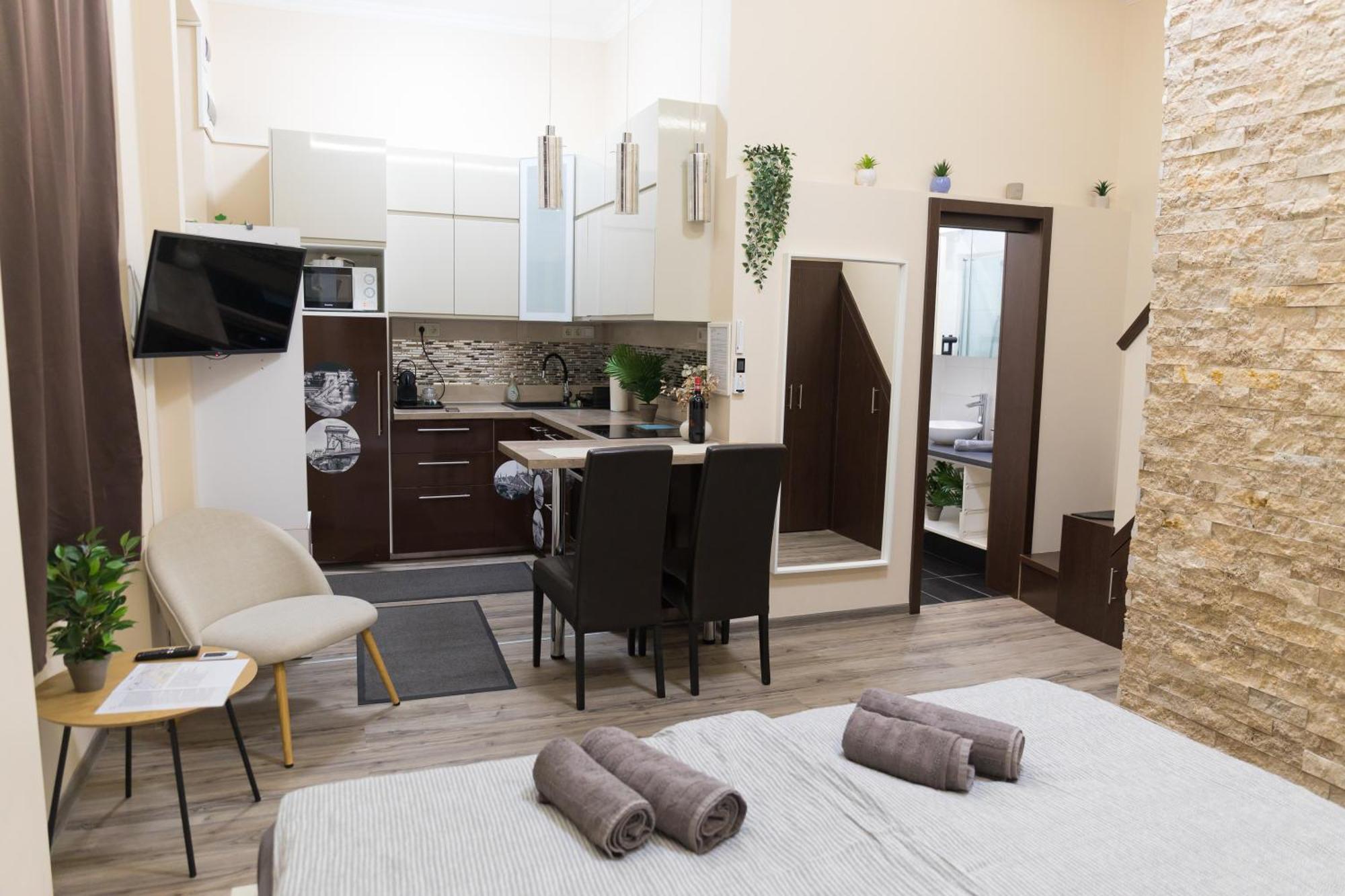 Empirium Apartment