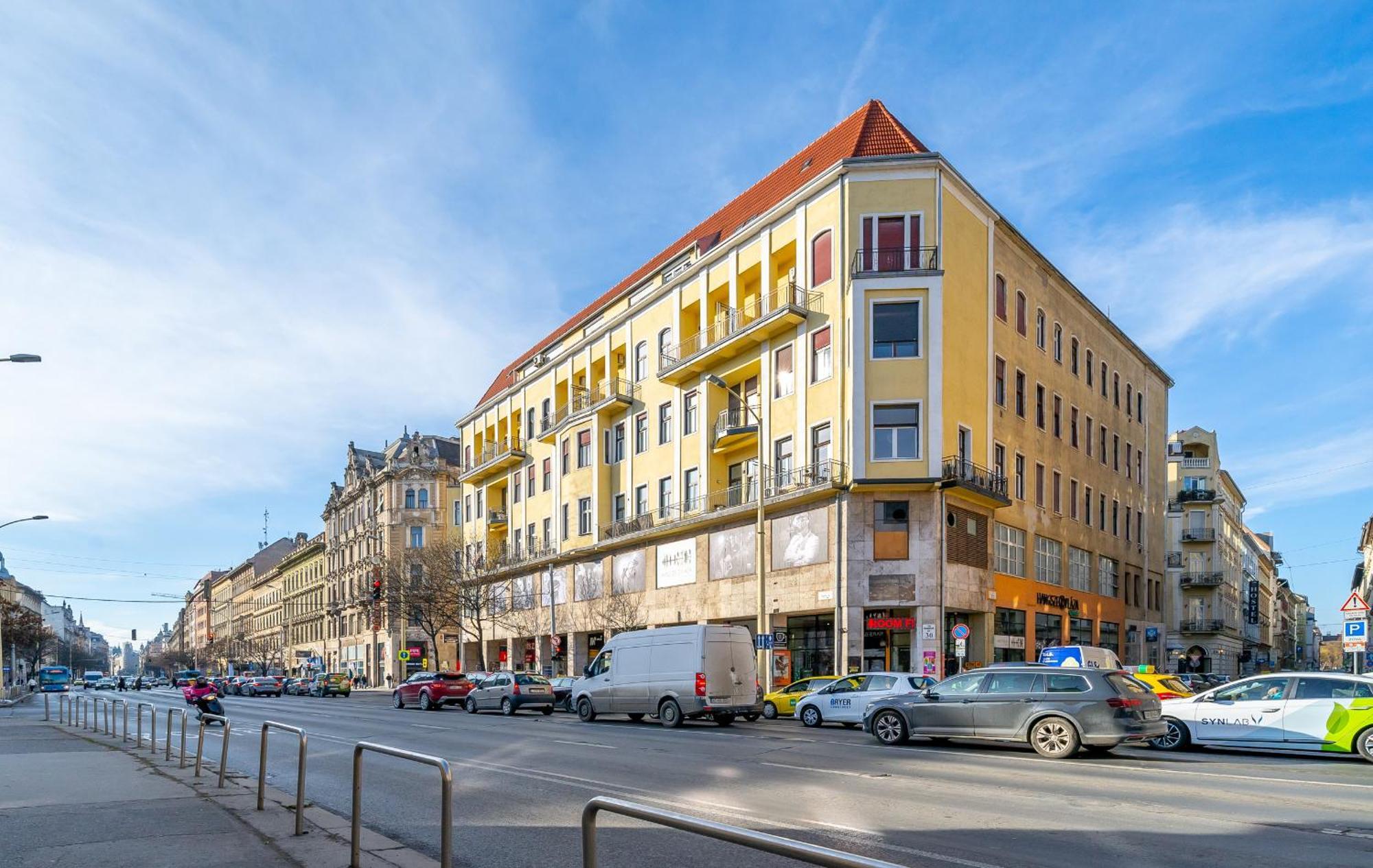 Time Out With Terrace - R30 Appartement