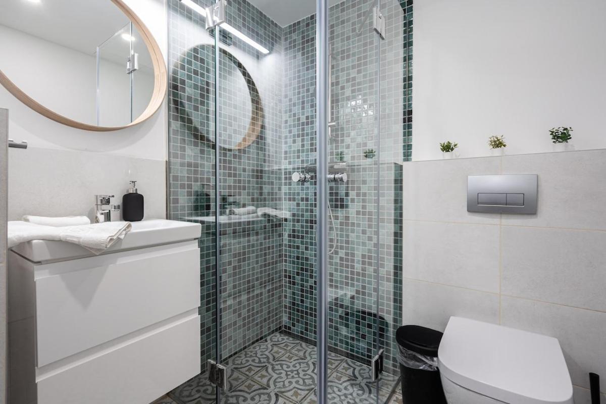 Premium 4 Bedroom On Maria St Appartamento Budapest