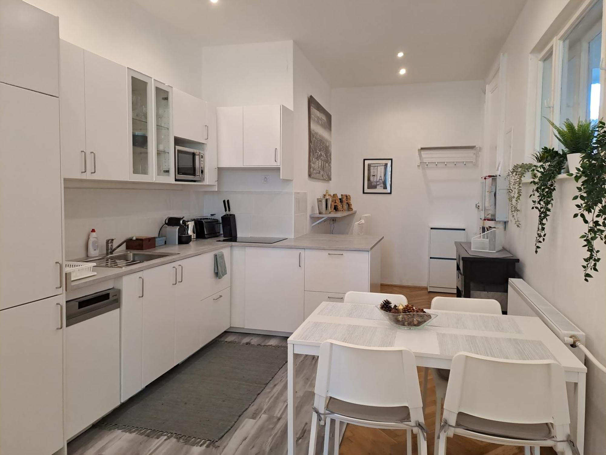 Appartamento Sunny & Elegant Large Flat Next To Parliament *