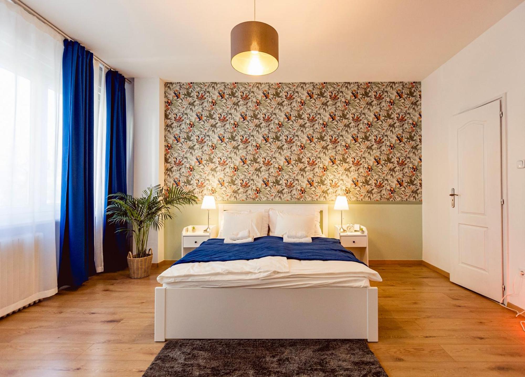 Victoria's Danube View Apartman *