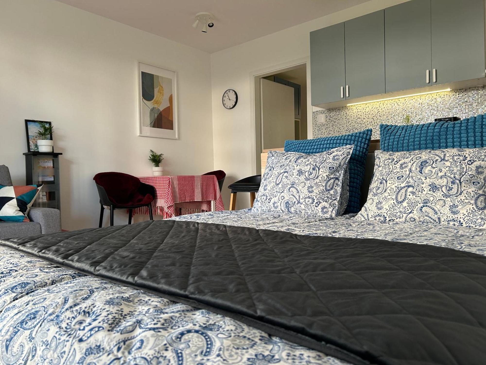 New Studio-free Parking Evcs Apartmán