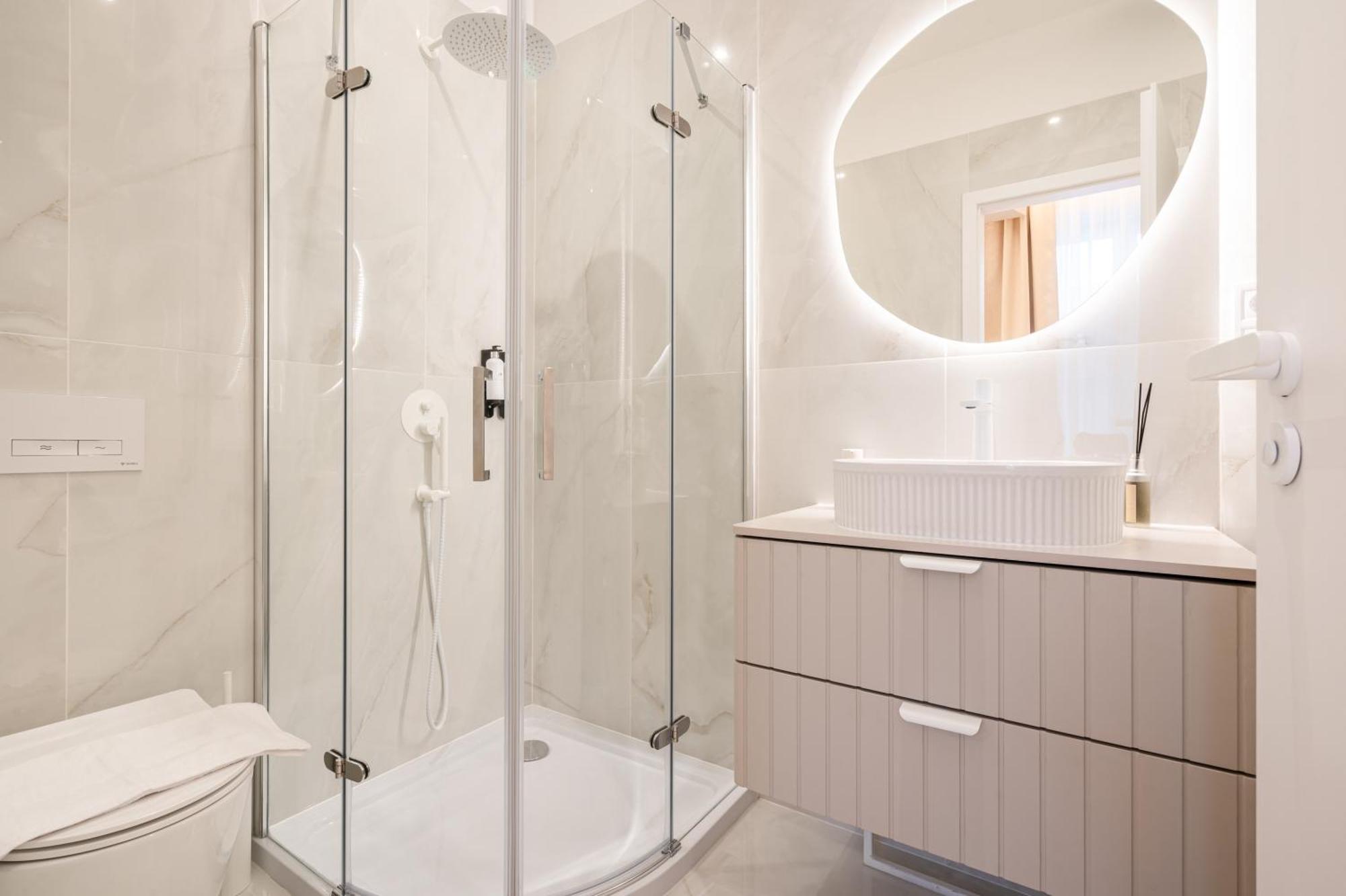 Apartment W8 - Wesselenyi Stylish - Location By Bqa *