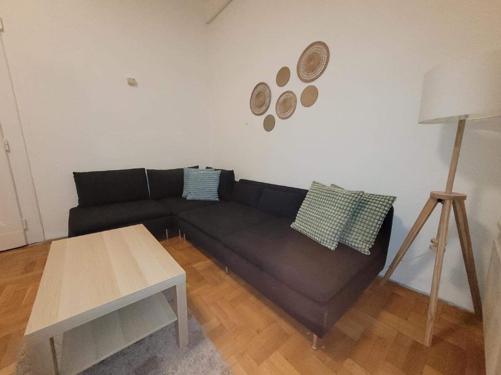 Vac1 Spacious Flat Near Market & Danube River Apartamento