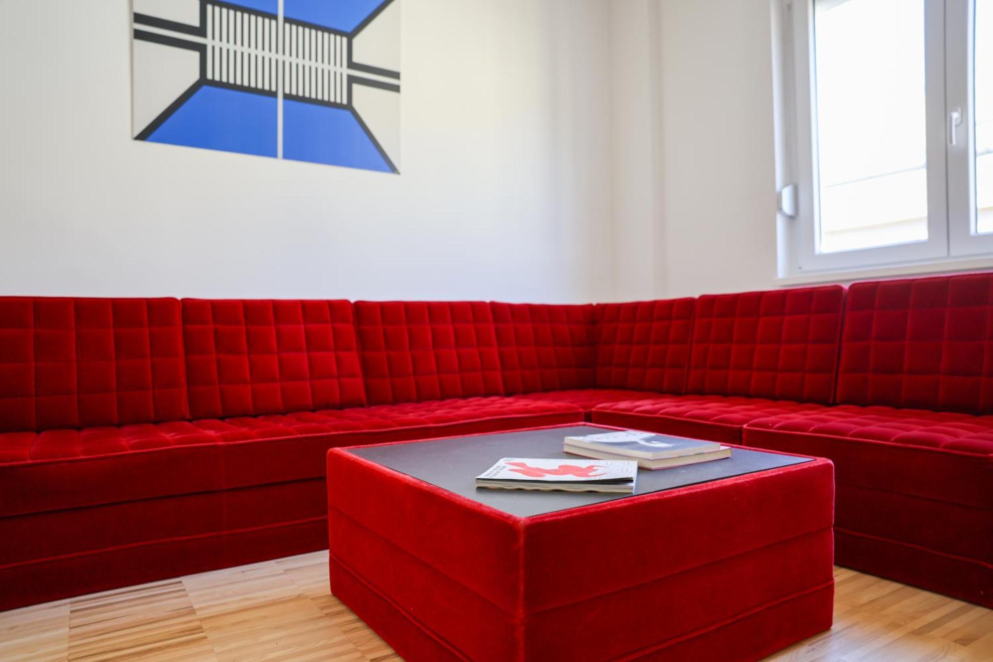 U6 Center By The Danube * Budapest