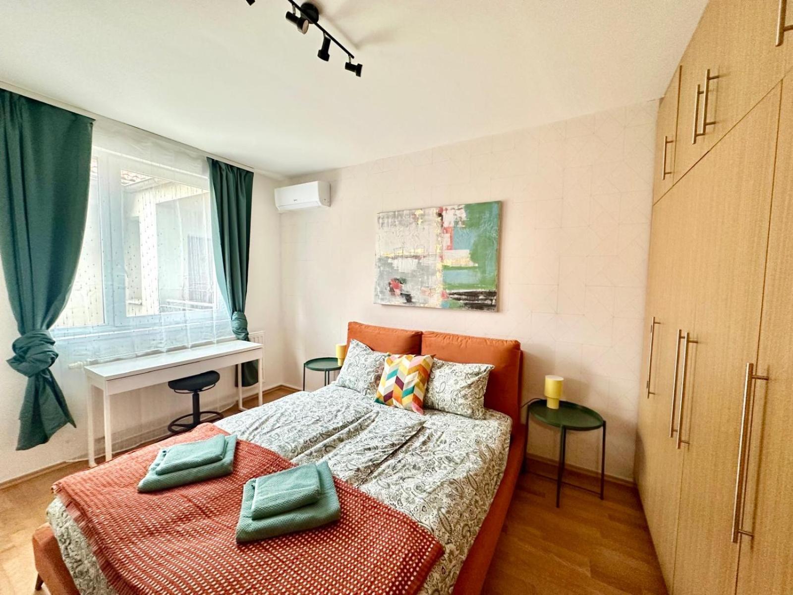 Akacfa By Chivi #freeparking Apartamento