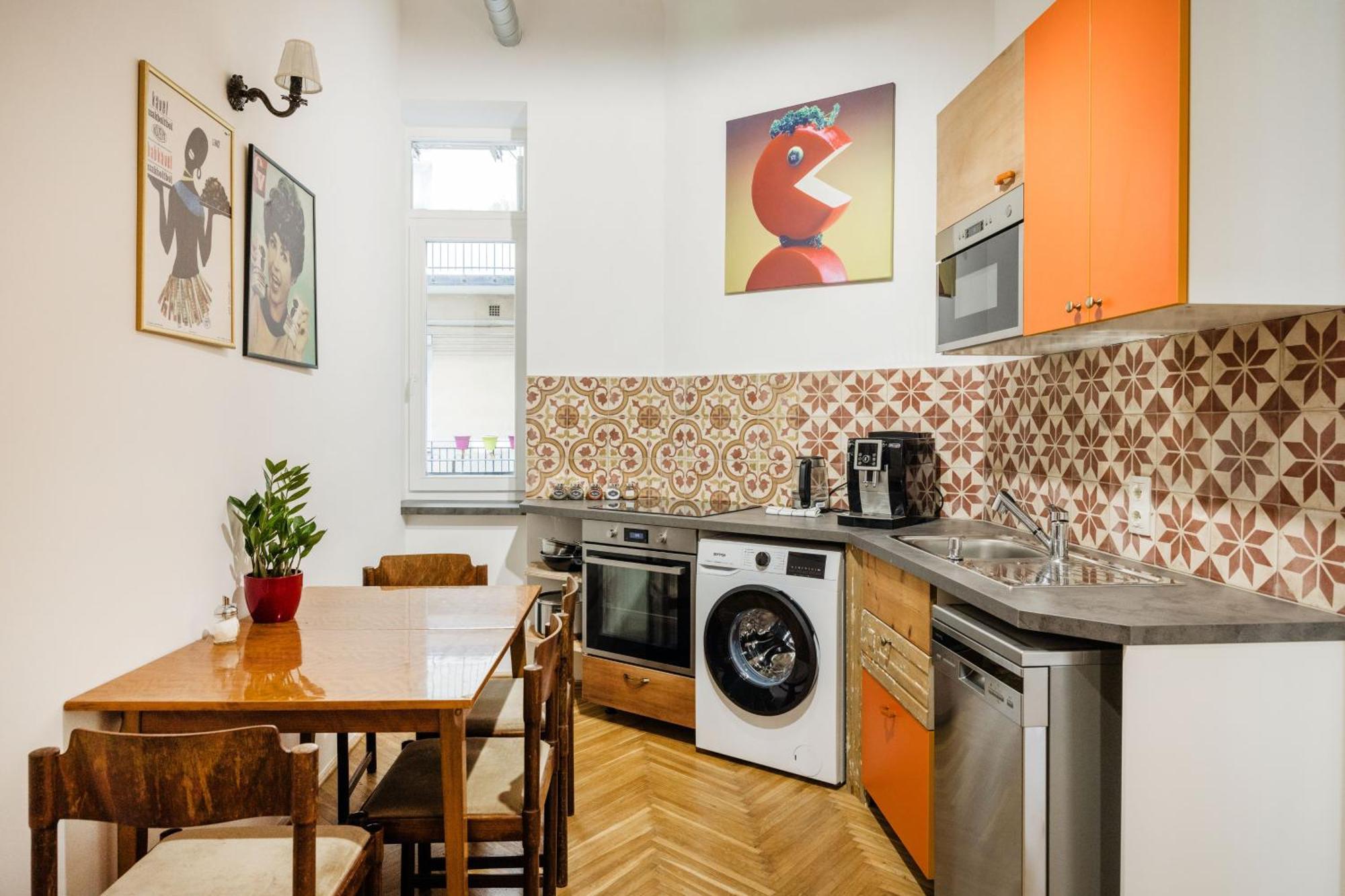 Budapestayz - Baross Apartmán