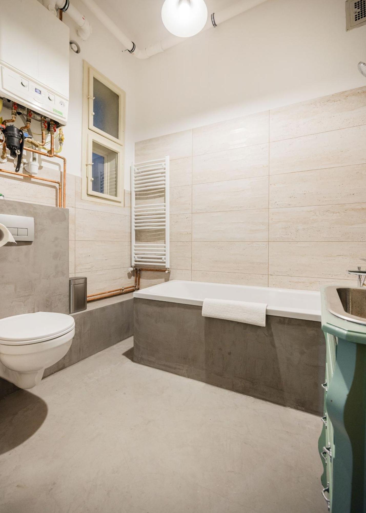 Budapestayz - Baross Apartmán