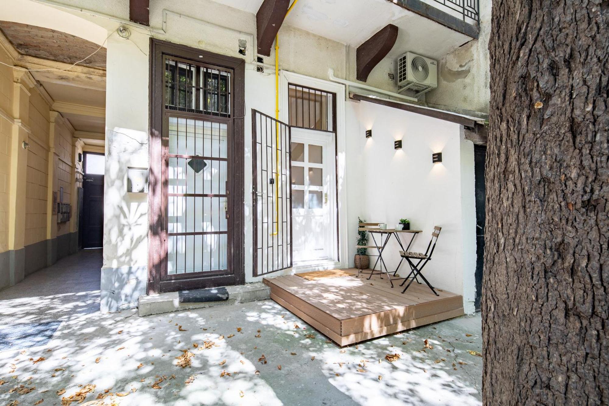 - Modern - Superb Style Apartment Budapest