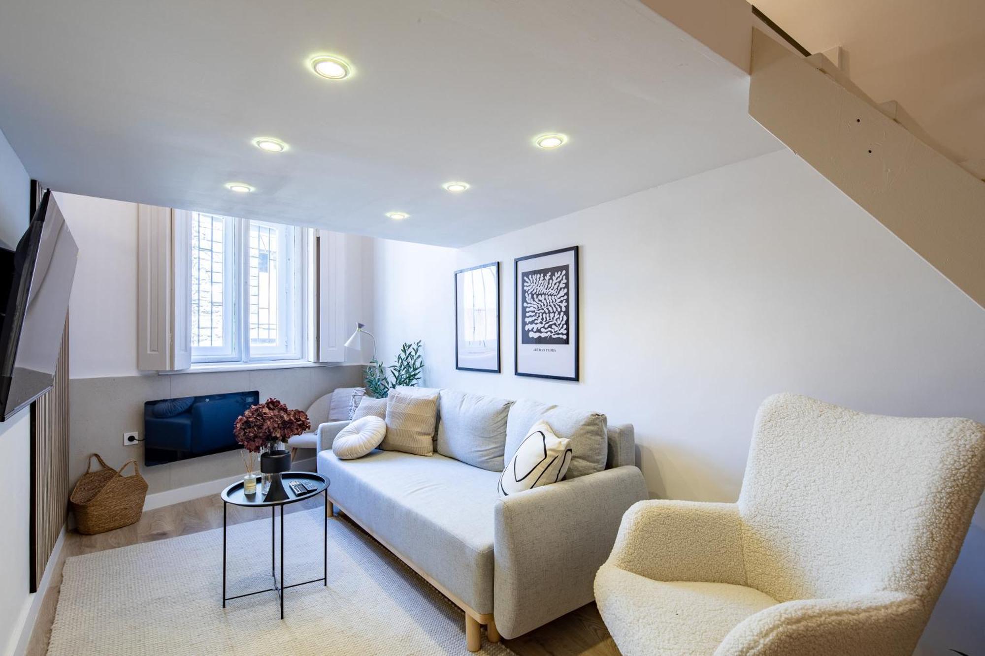 - Modern - Superb Style