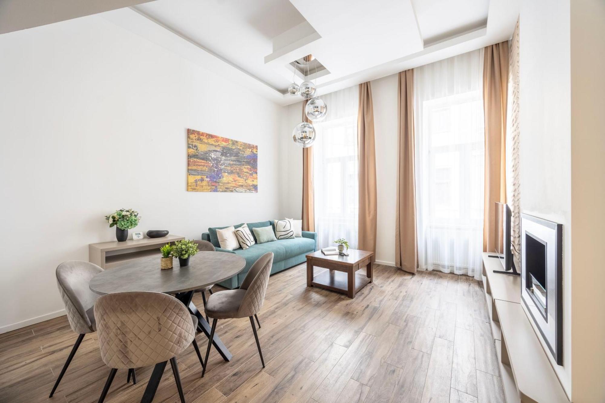 Charming N' Cozy By Prestige Homes Apartamento
