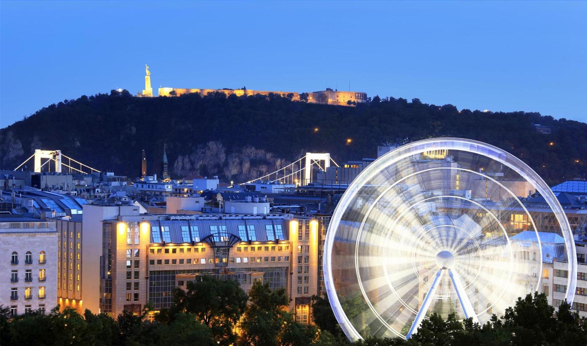 Kempinski Corvinus 5* Budapest