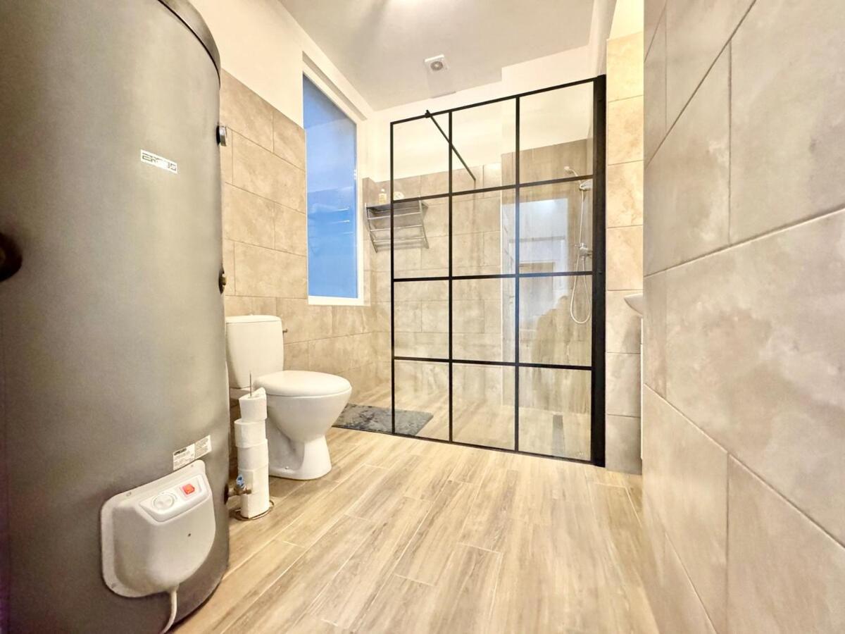 K87 Renovated 6br *