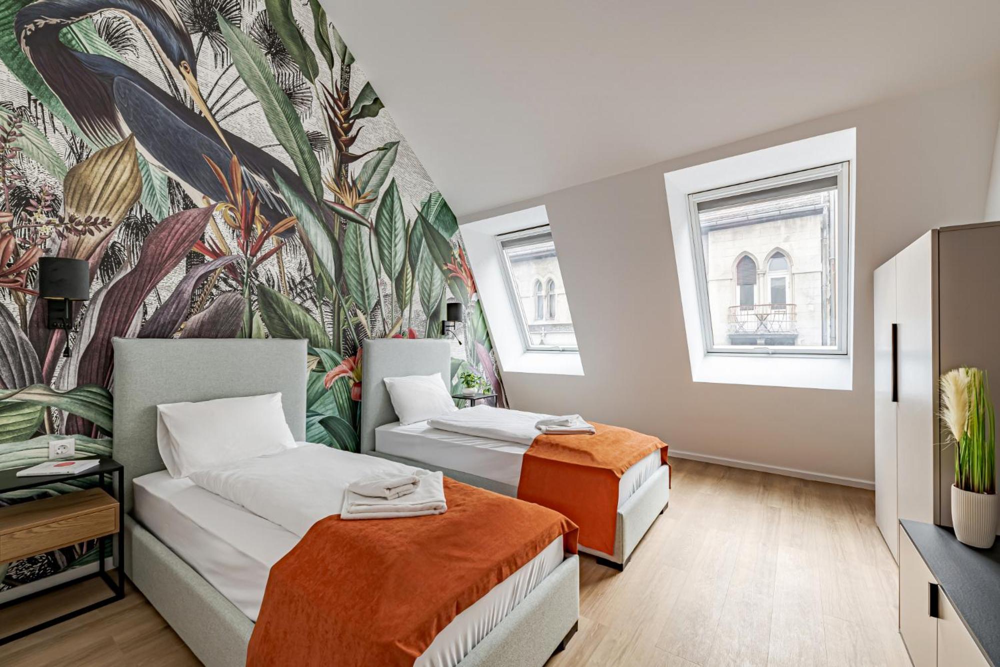 D52 * Budapest