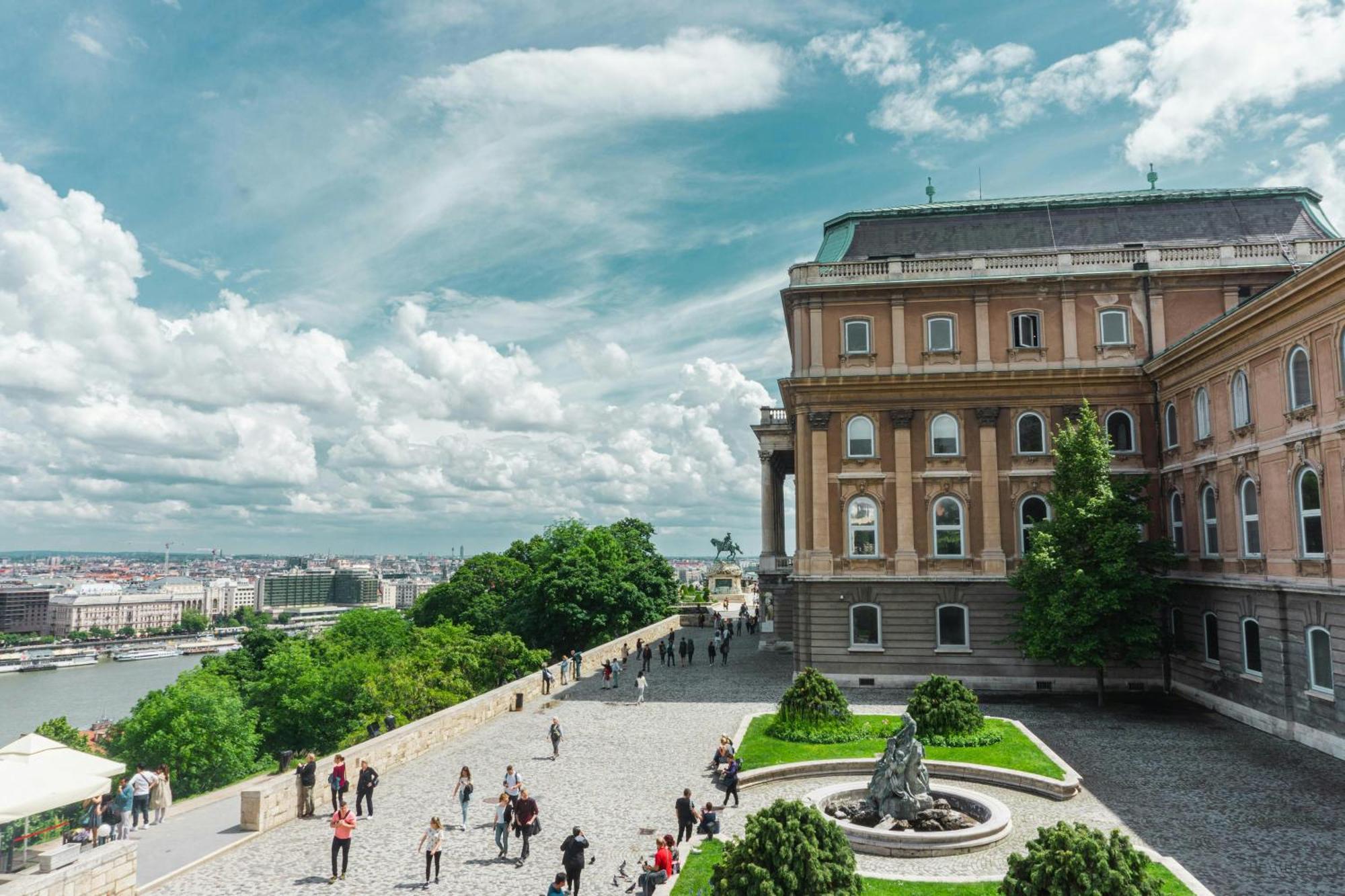 Kl31 - - Klauzal Square By Bqa Apartment Budapest