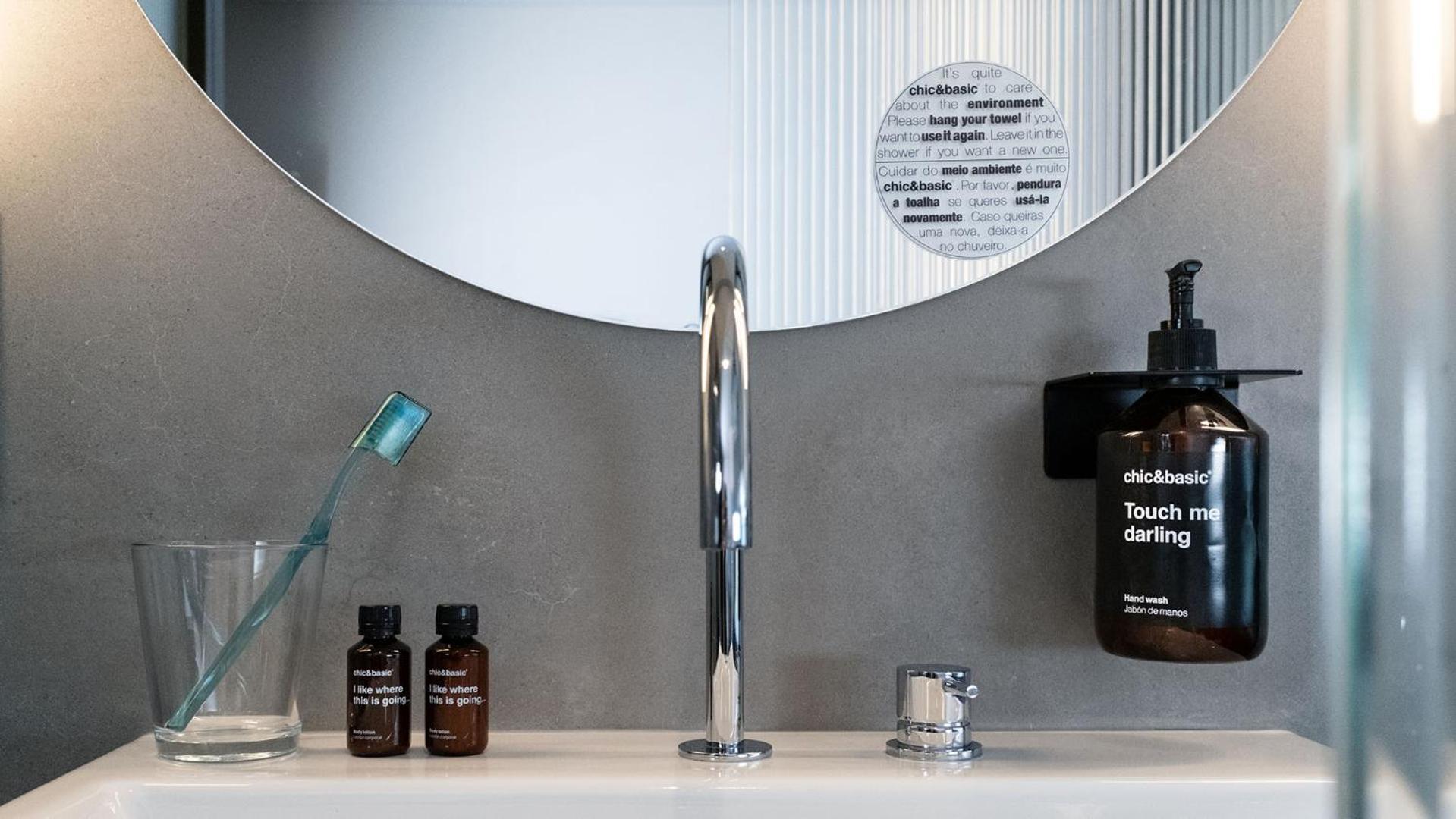 The Honest Budapest By Chic & Basic Hotel