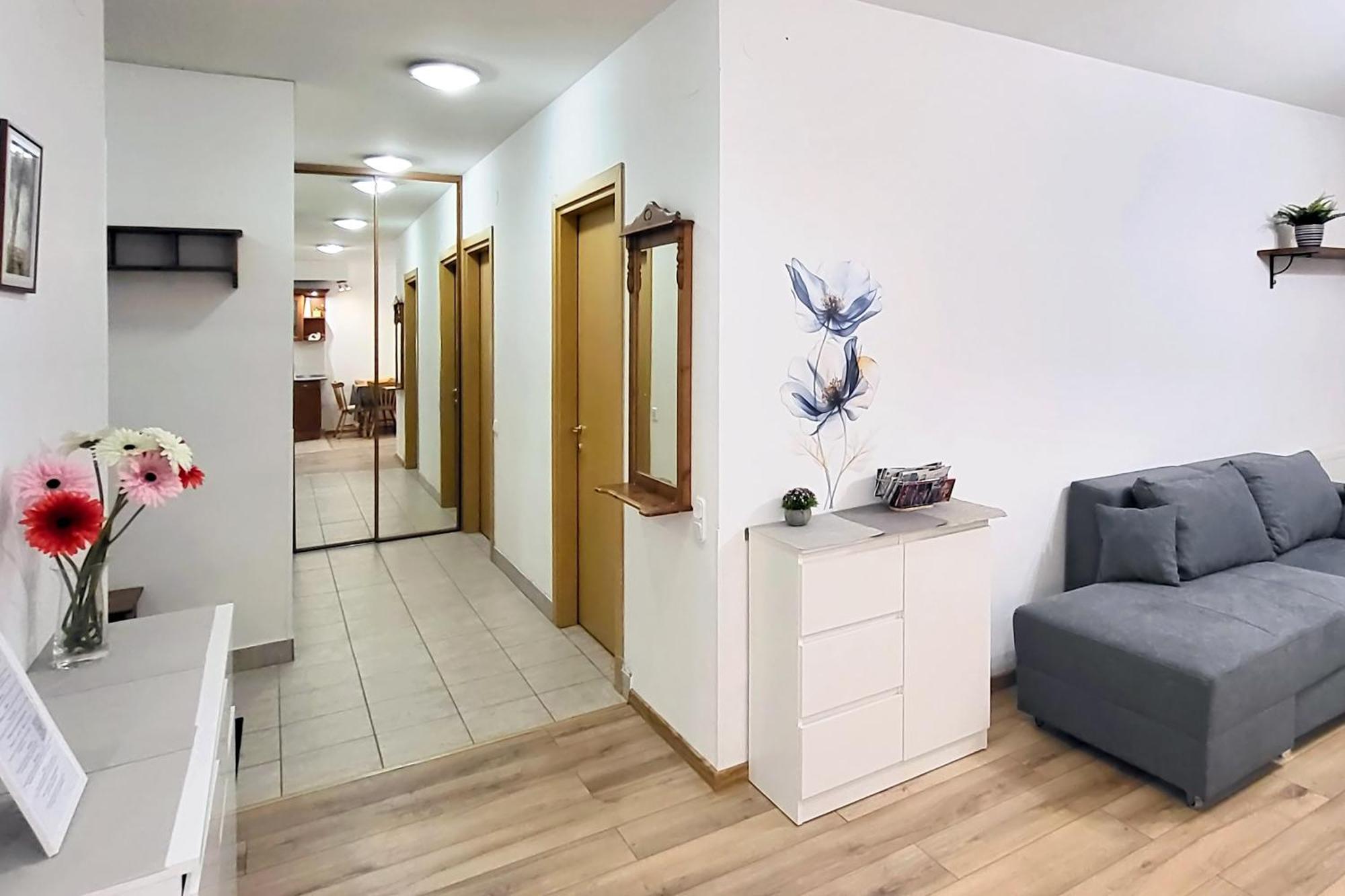 Calm Premium Apartment, Terrace & Garage
