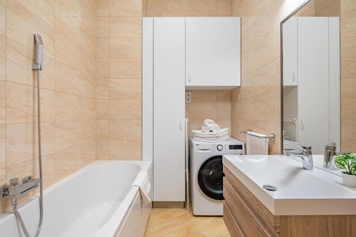 Apartamento Pozsonyi By Stn