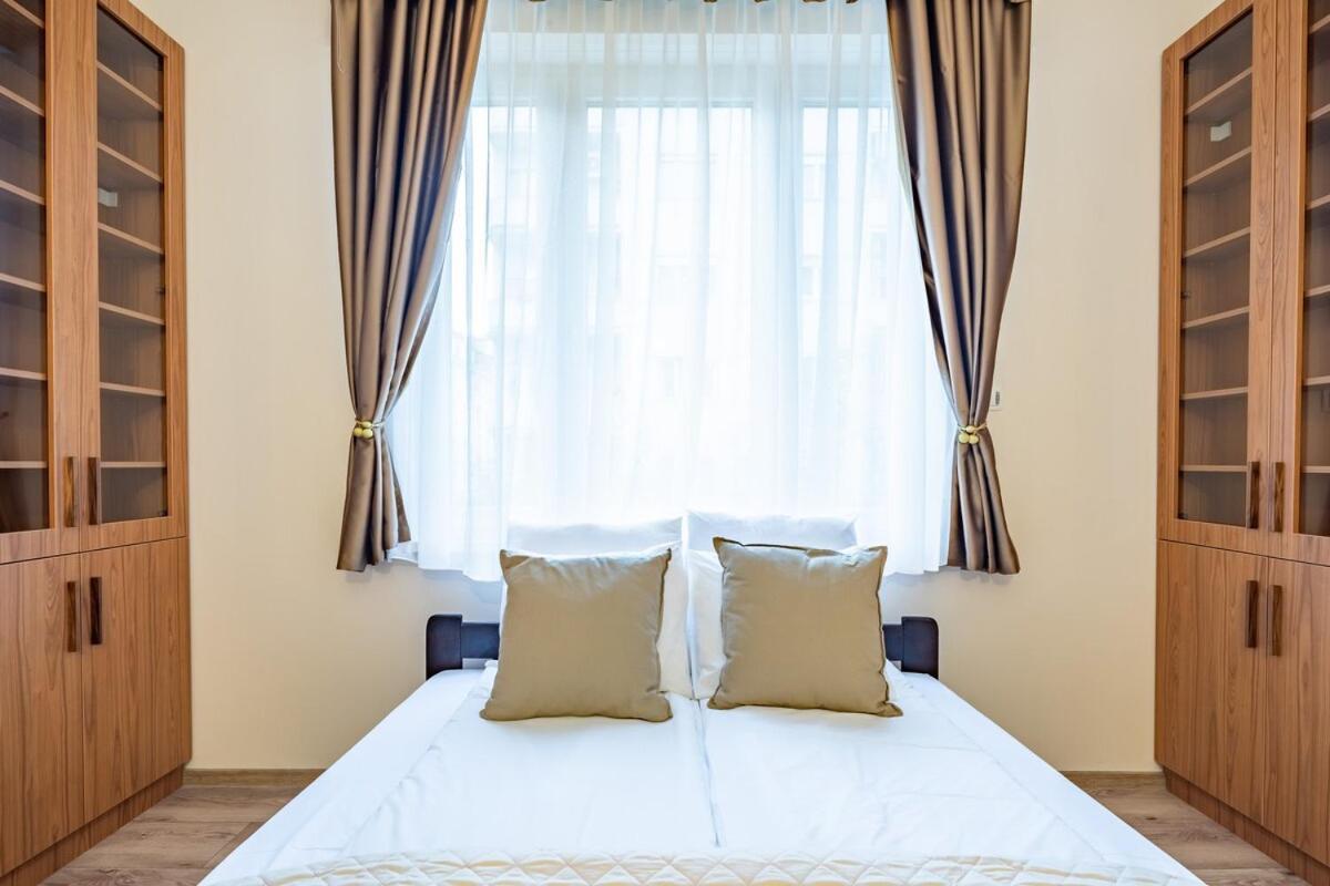 Pozsonyi By Stn Budapest