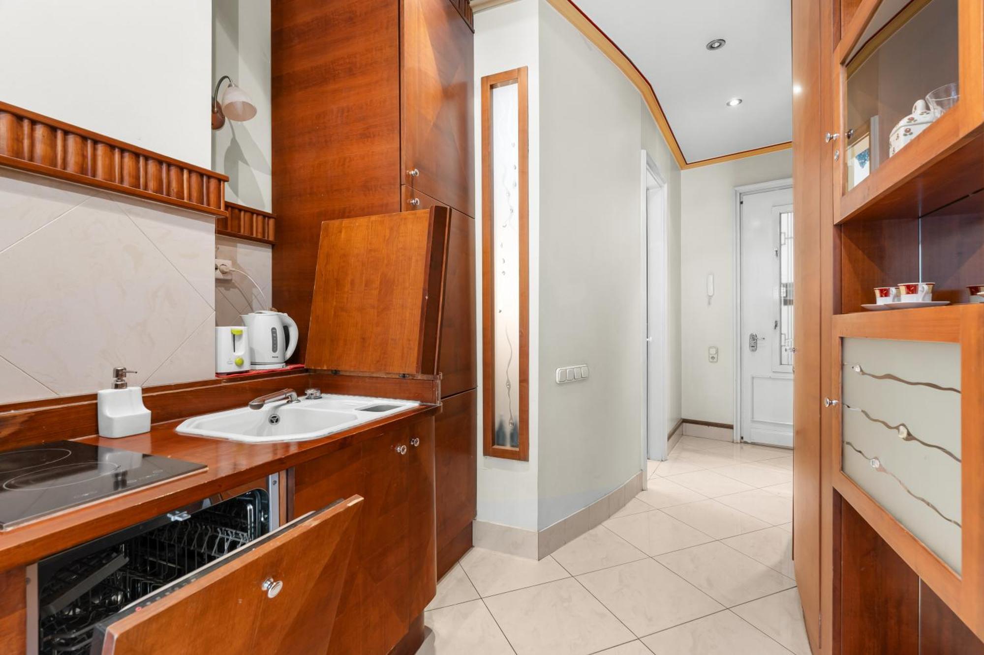 Amora Homes Breathless Panorama Basilica With Balcony Need Reservation For Free Parking * Budapest