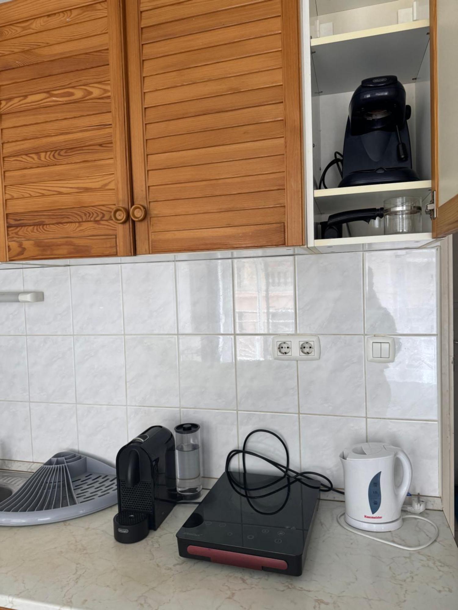 Onyx With Free Private Garage + Ac