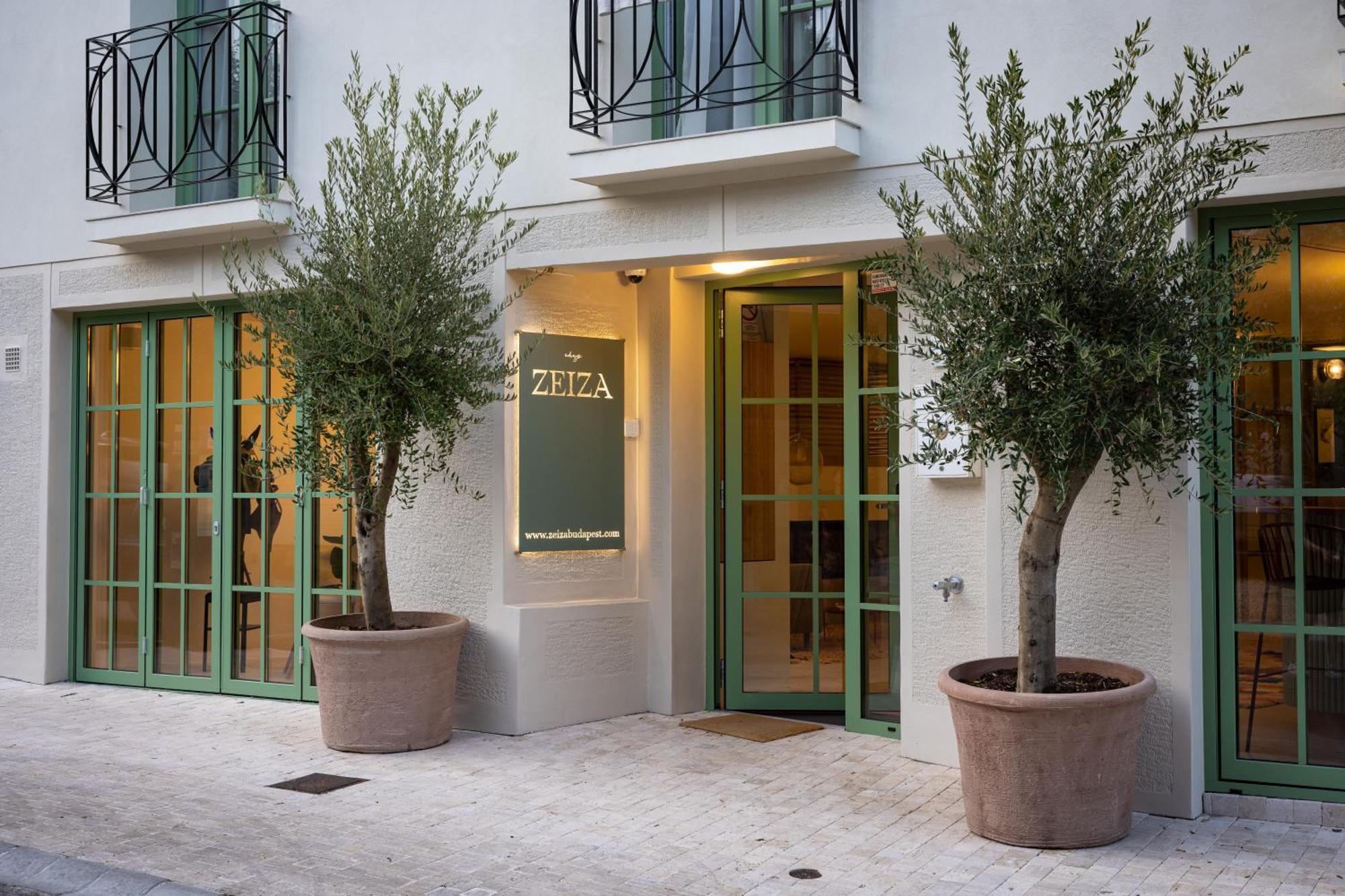 Chez Zeiza Hotel