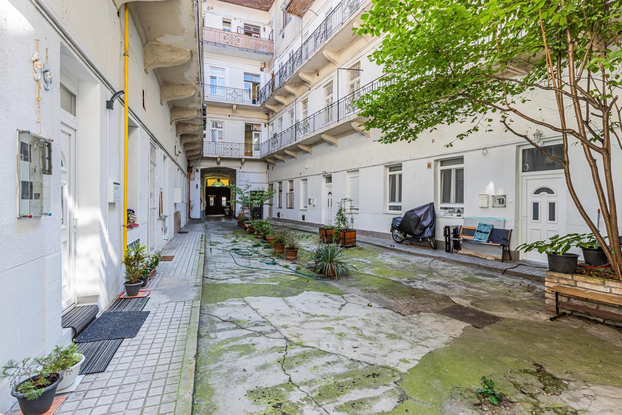 Opera Loft *