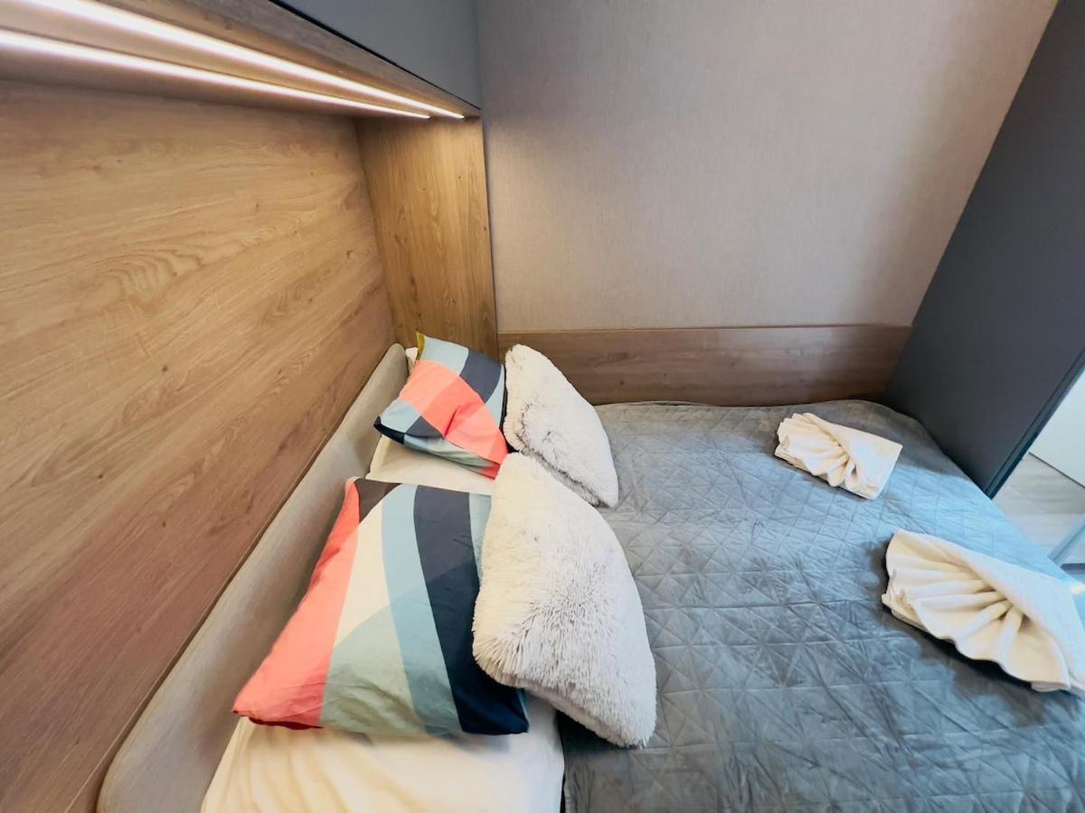 Karzo Lu 204 Free Garage Budapešť