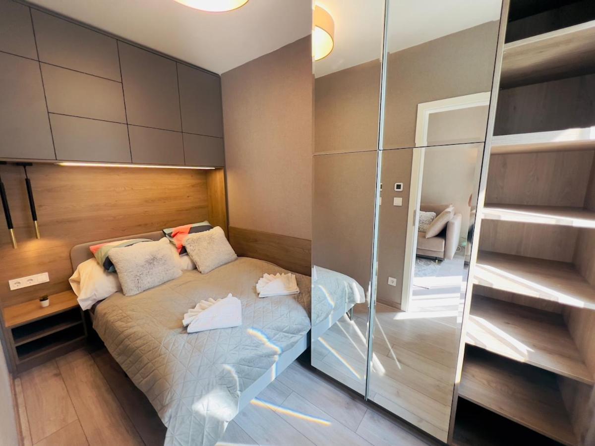 Karzo Lu 204 Free Garage Budapešť
