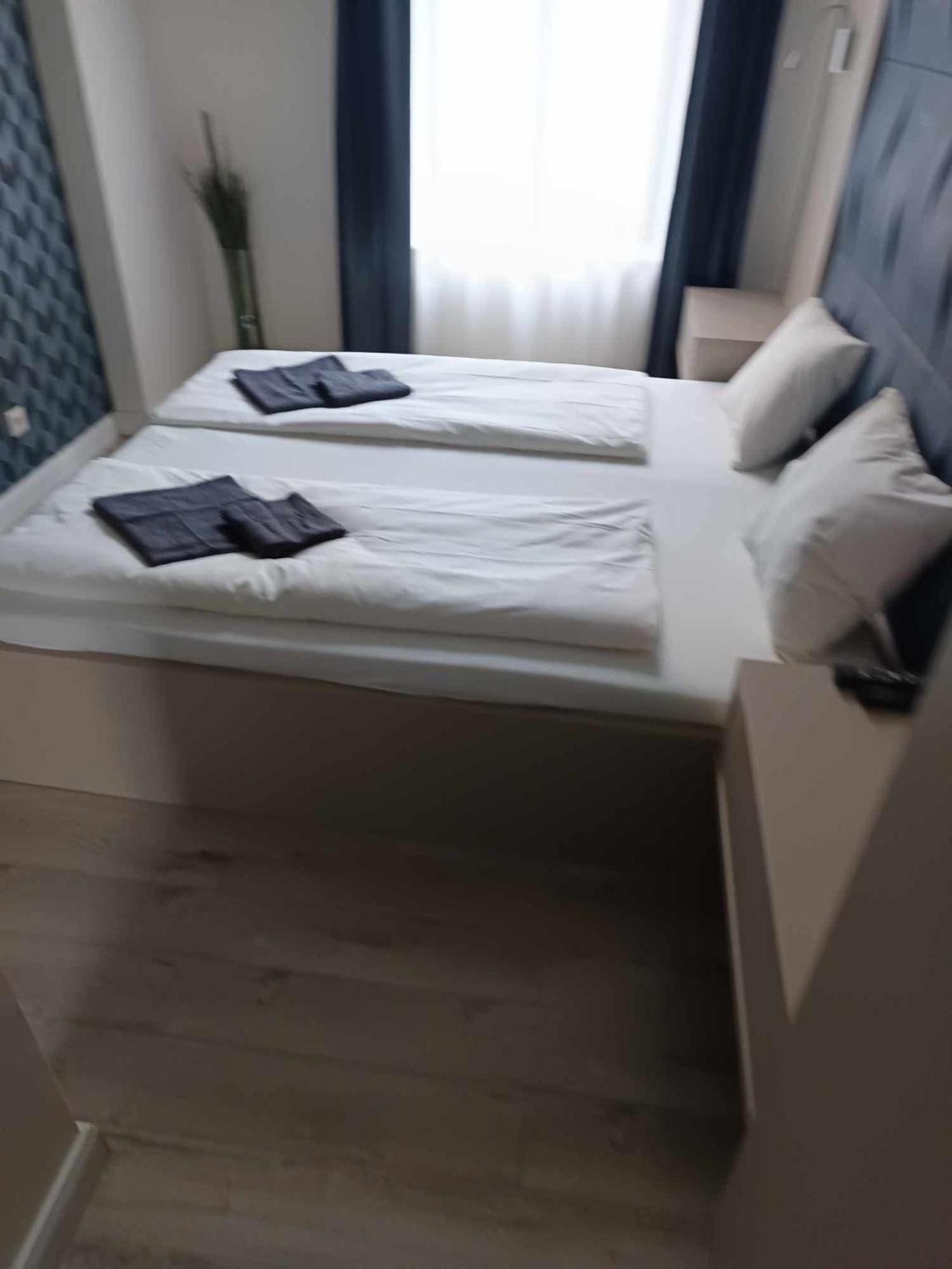 Project Ii Apartment *