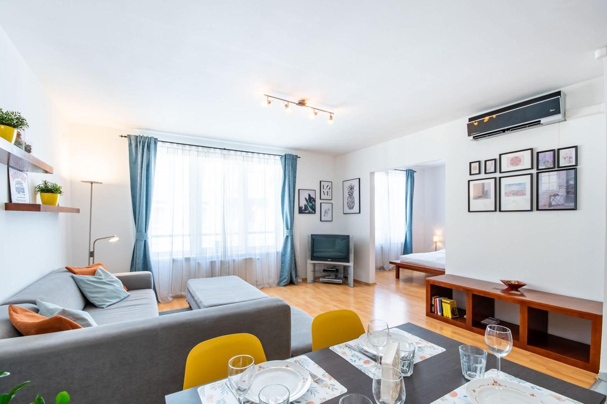 Apartamento - Free Parking - Sunny - Spacious Budapest