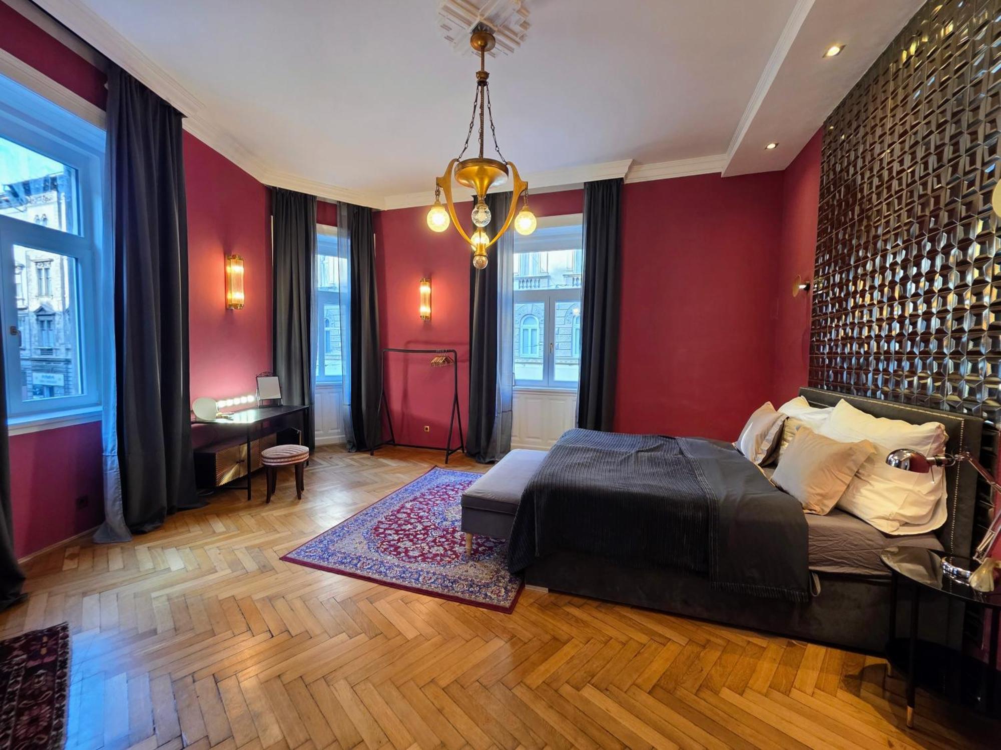 Apartment Rb64 - Classy & Spacious Near District Budapest