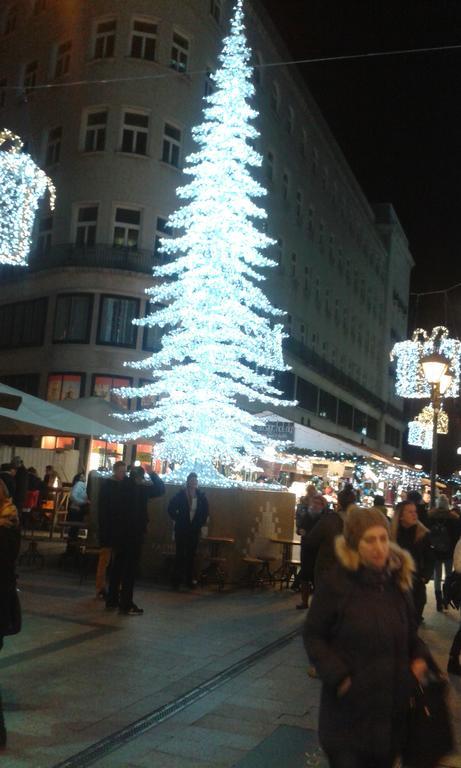 Fashion Street Luxury * Budapest