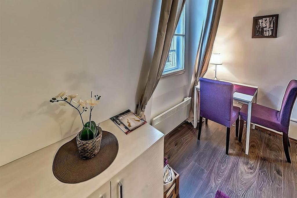 Apartment Elizabeth Square Residences