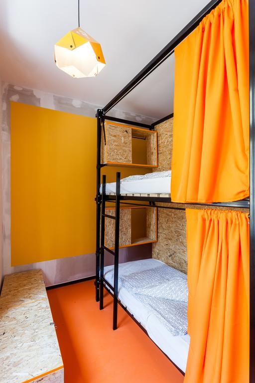 Essential Hostel