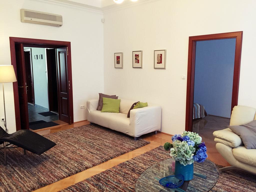 Apartment Regi Posta *