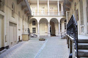 Hotel Alkotmany Street Budapest