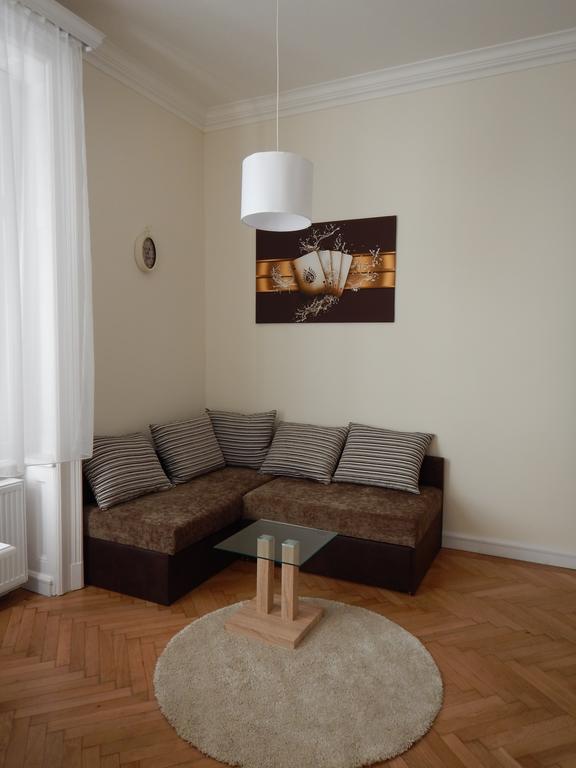 In Apartamento Budapest