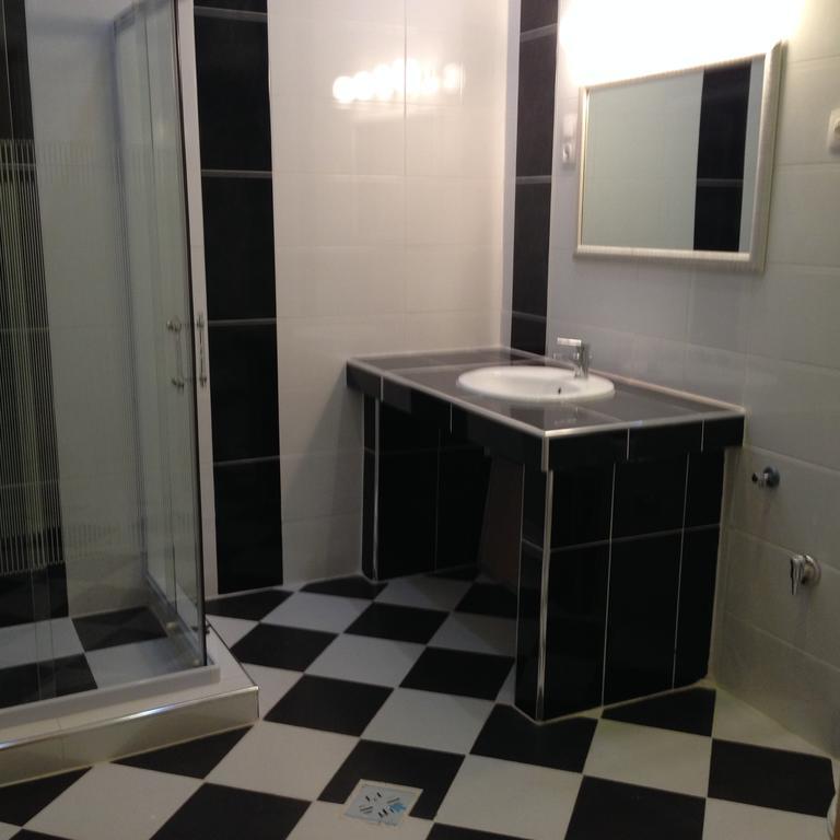 King Residences *