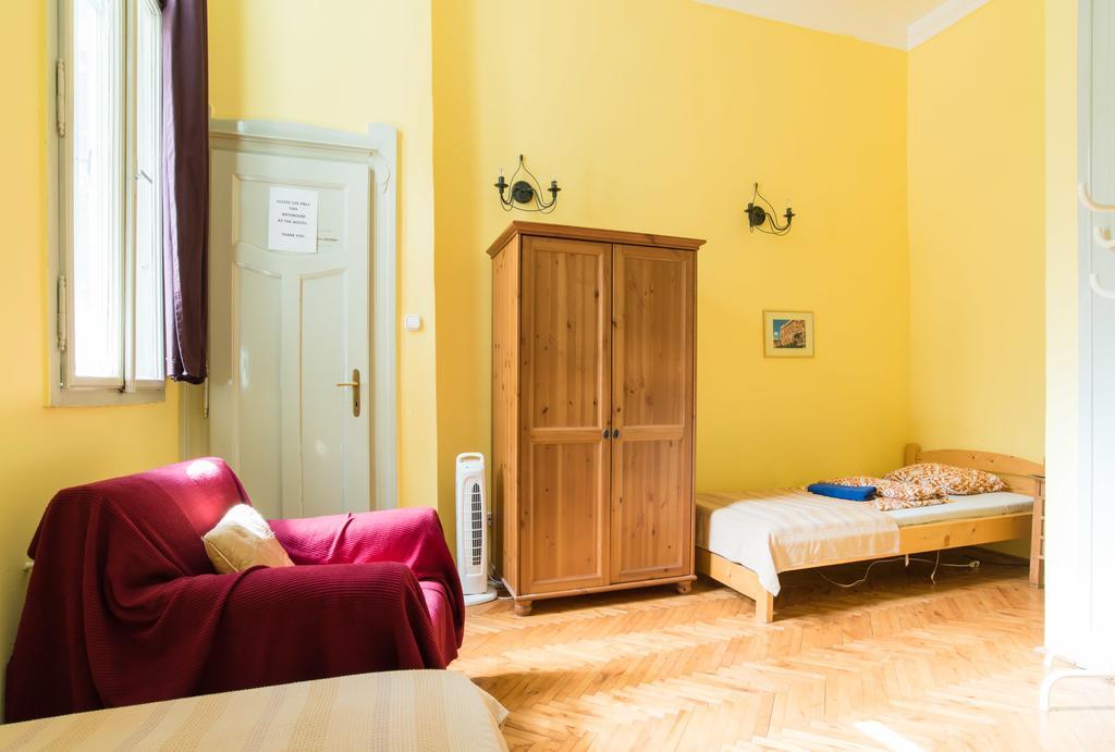 Downtown Oasis * Budapest