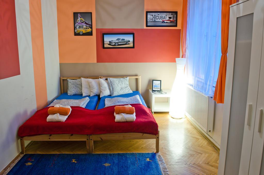 Hostal Animation *