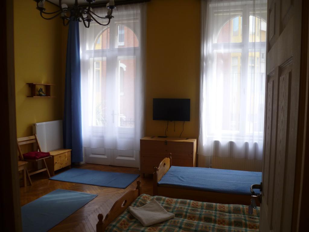 Affittacamere Eoetvoes Rooms *