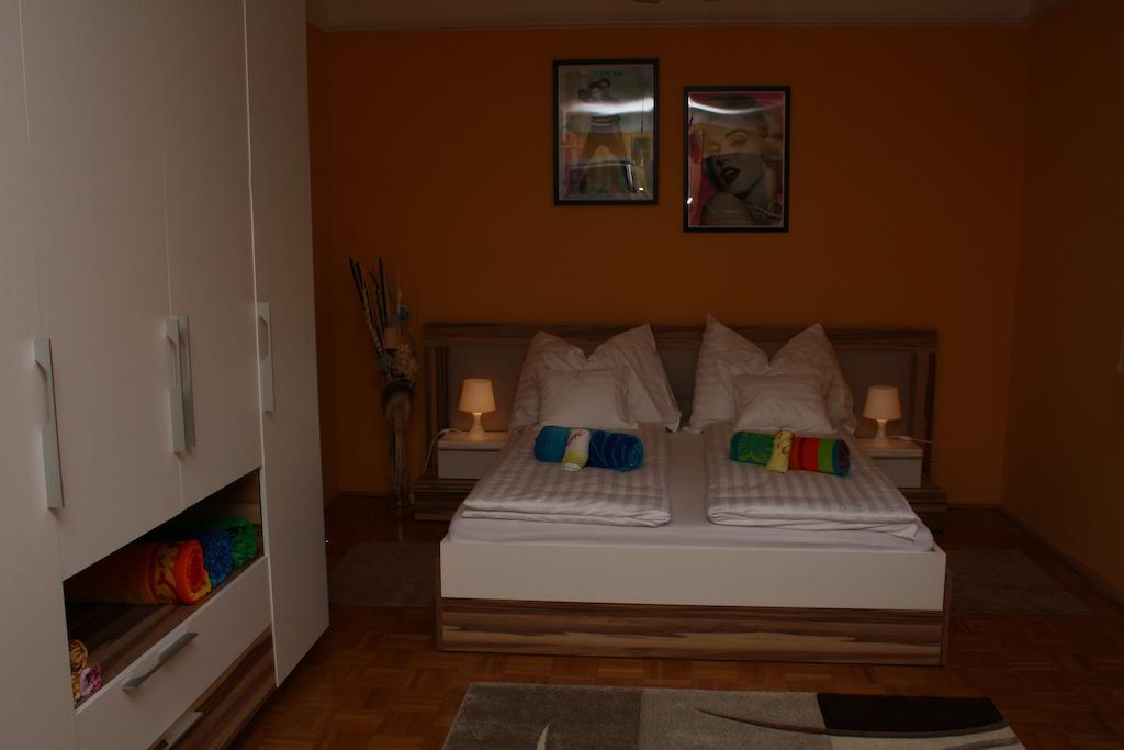 Highland Apartment *