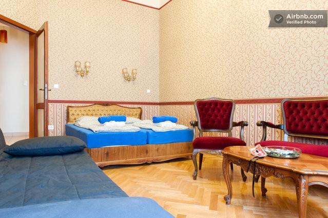 Hostal Animation *