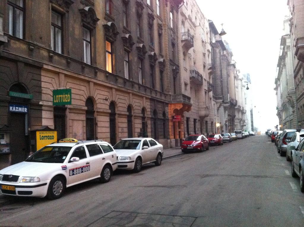 Lägenhet Garibaldi Apartman *