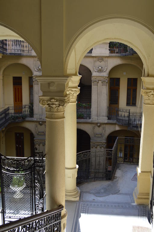 Synagogue Central