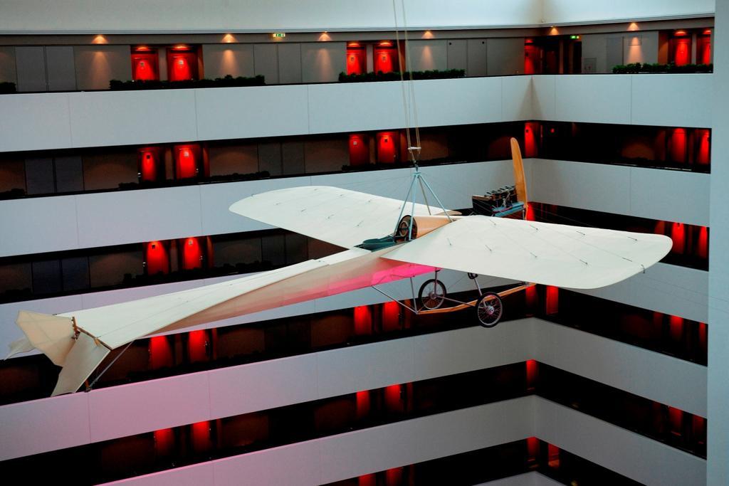 Hotel Sofitel Chain Bridge