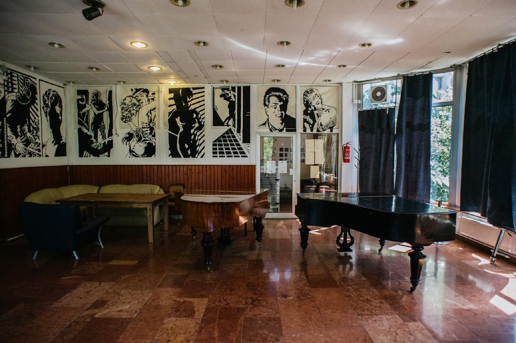 Hostel Pest 35. *