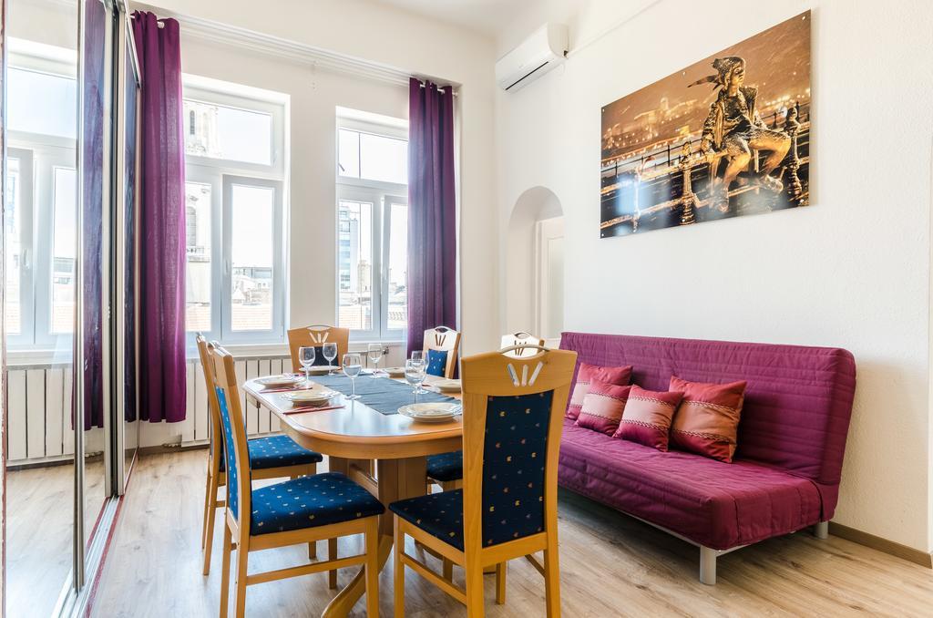 Apartman Like - Center - Style